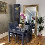 Royal Im Tilly Boardinghouse Διαμέρισμα